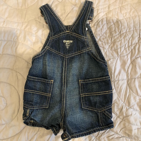 Classic OshKosh Shortalls - 9mo - Picture 2 of 3